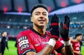 完美体育官网-某球员在亚冠赛事中表现出色,成为焦点人物的是谁