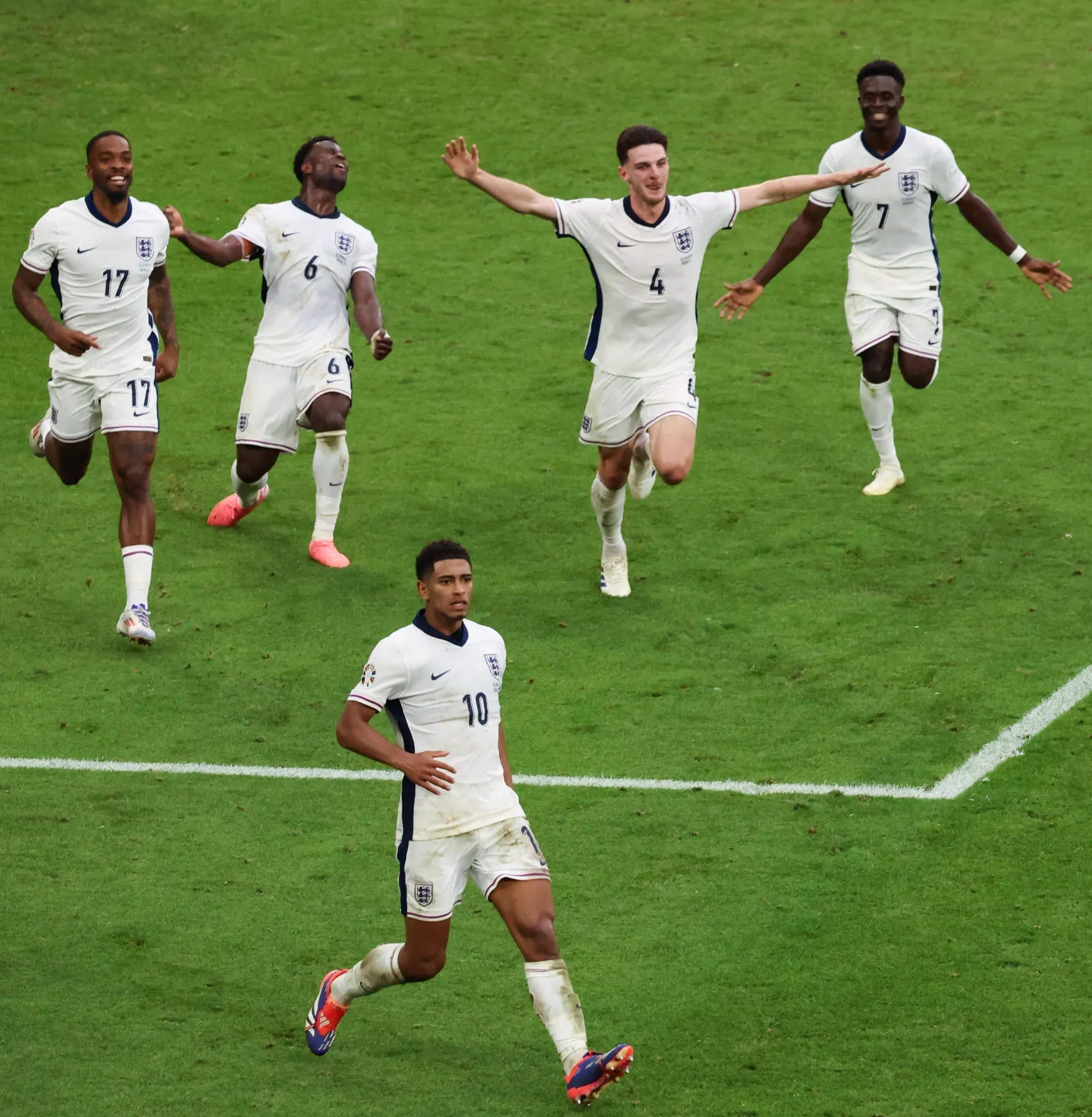 完美体育直播机构-澳洲篮球赛场激烈角逐，强队实力强劲的简单介绍  第1张