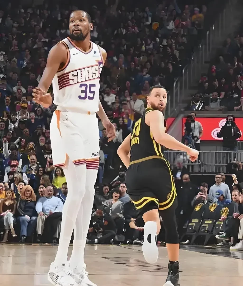 完美体育赛事官方-勇士不久揭幕秀！库里杜兰特再次高光表现的简单介绍  第1张